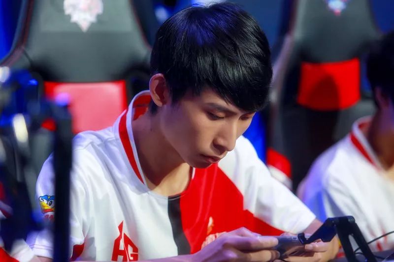 近期表现相